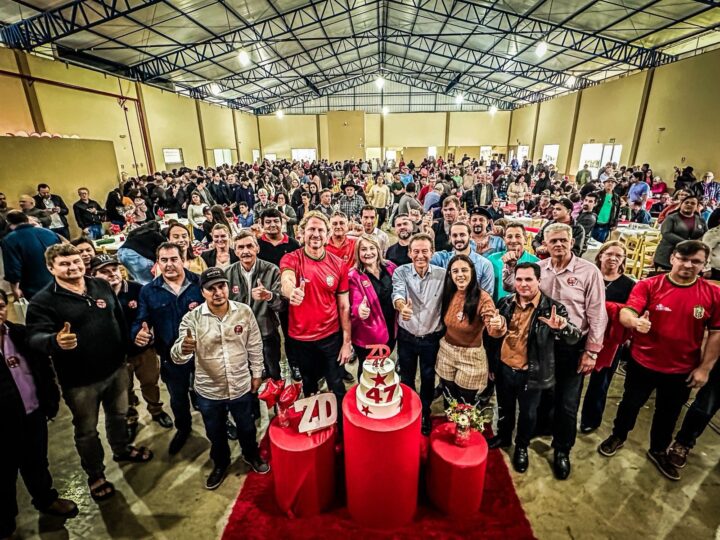 Aniversário de Zeca Dirceu em Mangueirinha Impulsiona Debate Sobre Liderança no PT-PR