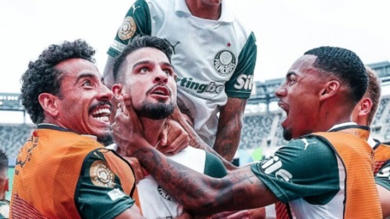 De ‘Flaco’ a ‘Strong’: López Garante a Vitória do Palmeiras, Mas Abel Cobra Maturidade