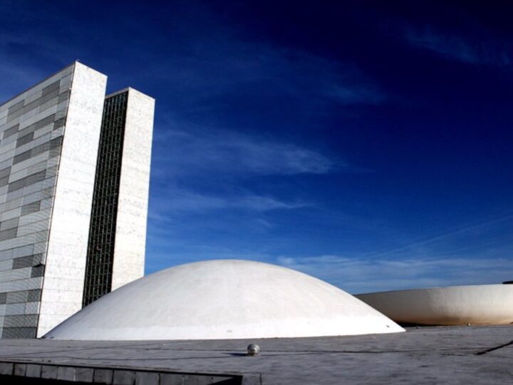Reforma Política: Senado Aprova Expansão do Congresso e Paraná Ganha Representante