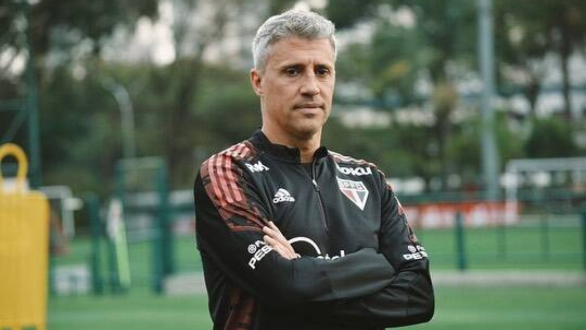 Além do Morumbis: Crespo supera Maradona em número de gols pela Argentina