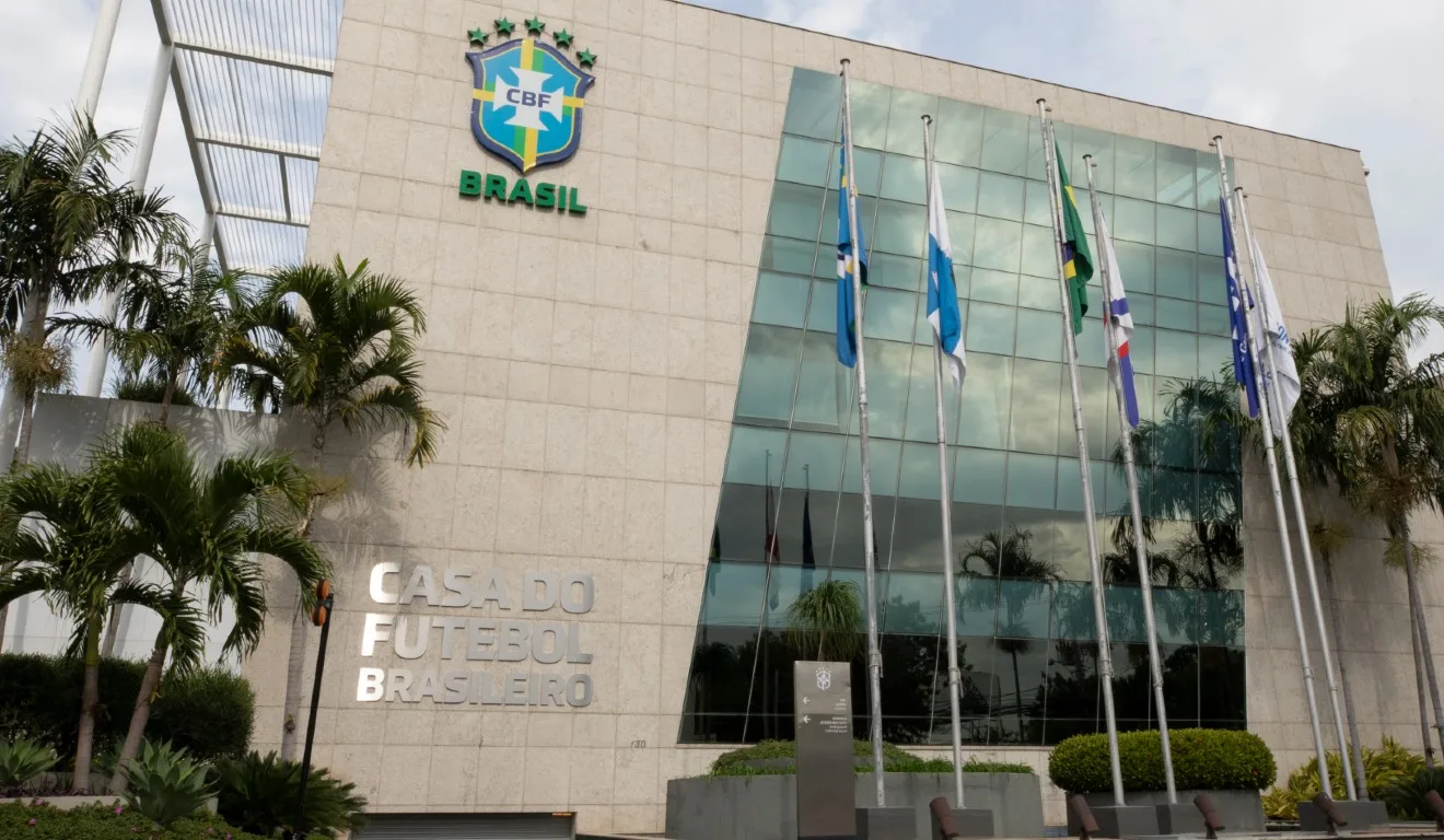 CBF Avança no Fair Play Financeiro: Athletico Aderente, Coritiba em Silêncio