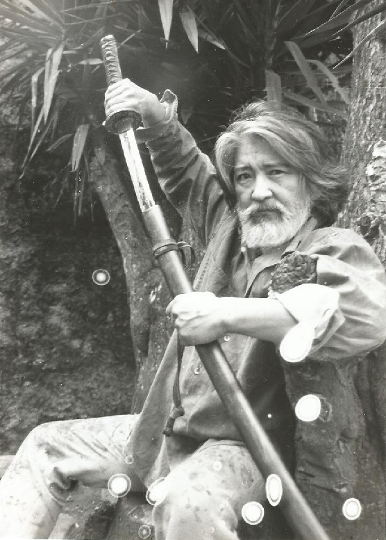 O samurai dos mangás e do humor político no Paraná
