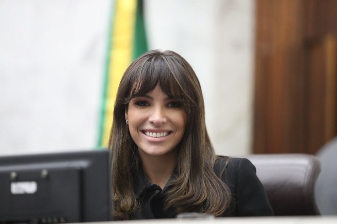 Maria Victoria desponta para 2026