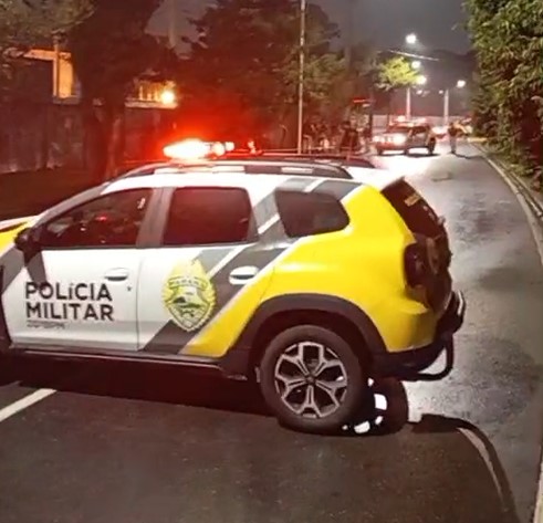 Dupla aterroriza em assalto e acaba neutralizada pela PM