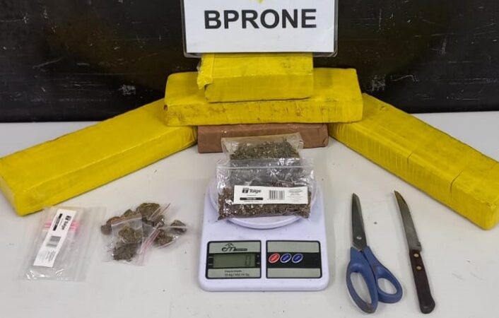 RONE apreende tabletes de maconha e indivíduo é detido no Cajuru