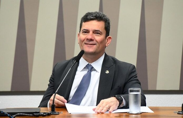 Esquerda quer envolver Sergio Moro no escândalo dos desvios do INSS