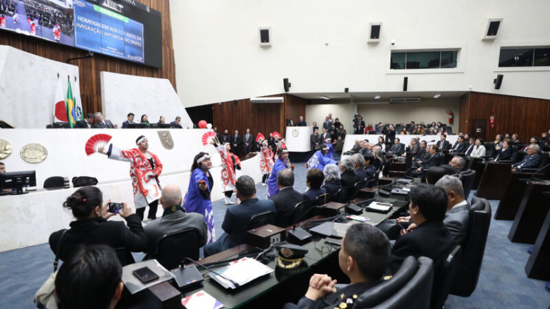 Legado da Imigração Japonesa Celebrado na Assembleia Legislativa do Paraná