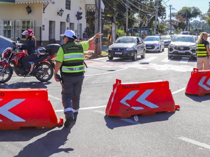 Mudança no Trânsito do Portão: Rua Álvaro Vardânega Adota Sentido Único a Partir de Hoje