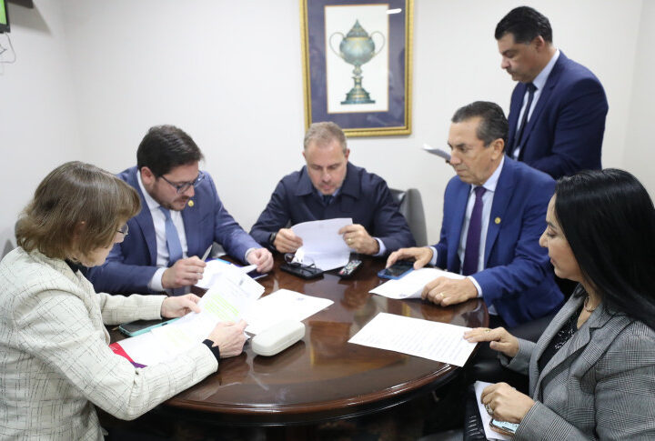 Turismo em Expansão: Paraná Ganha Novas Rotas Aprovadas na Assembleia Legislativa