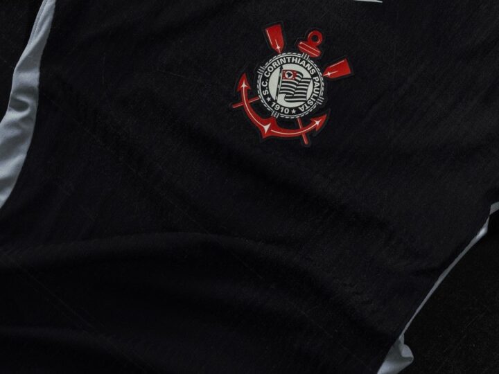 Corinthians e Nike: Parceria de 22 Anos Pode Chegar ao Fim com a Chegada da Adidas