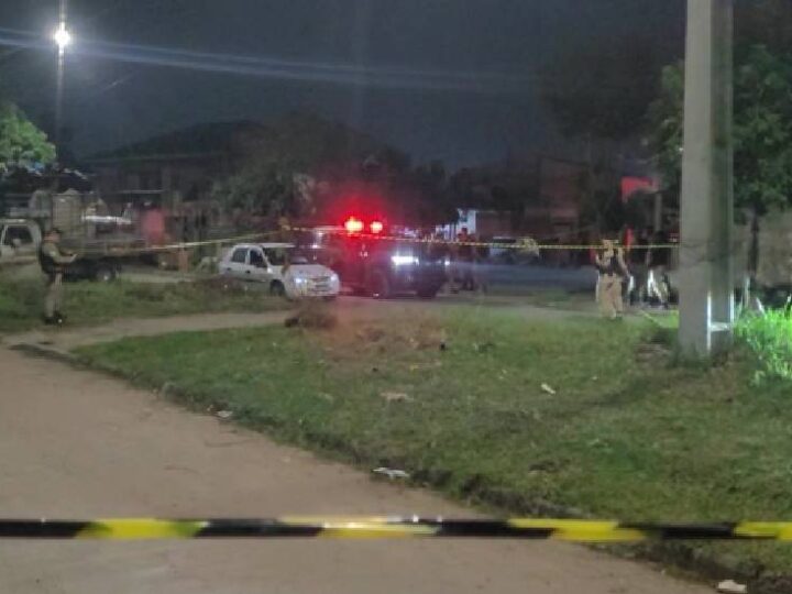 Ladrão de carro morre em confronto com a polícia no Uberaba, em Curitiba