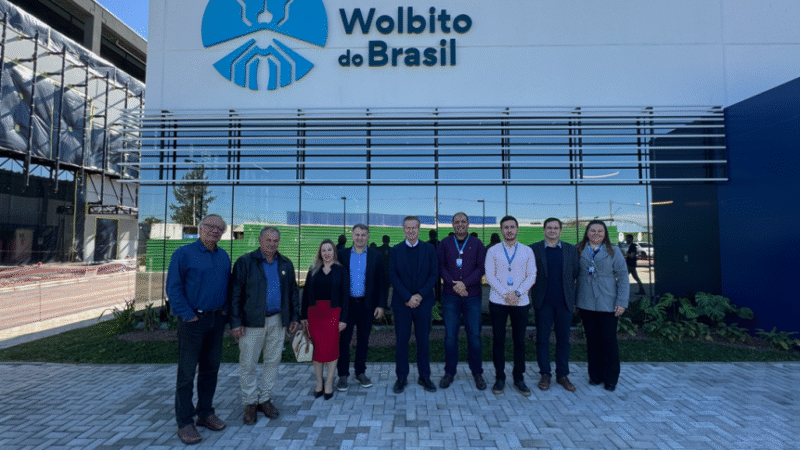Deputado Corti Exalta Potencial do Projeto Wolbito no Combate à Dengue Após Visita ao IBMP