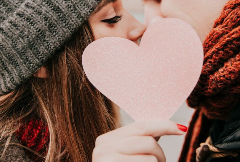 Declare seu amor com originalidade: Dicas para criar frases inesquecíveis no Dia dos Namorados