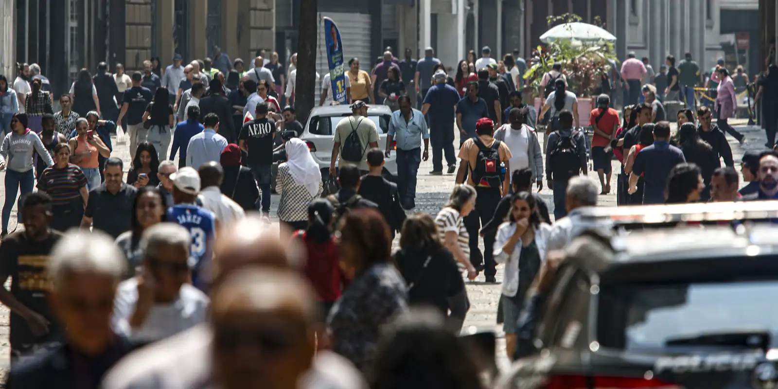 Governo Federal Destina 8% das Vagas em Contratações Públicas para Mulheres Vítimas de Violência Doméstica