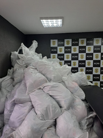 PCPR e Receita Federal apreendem produtos falsificados durante ação em Curitiba