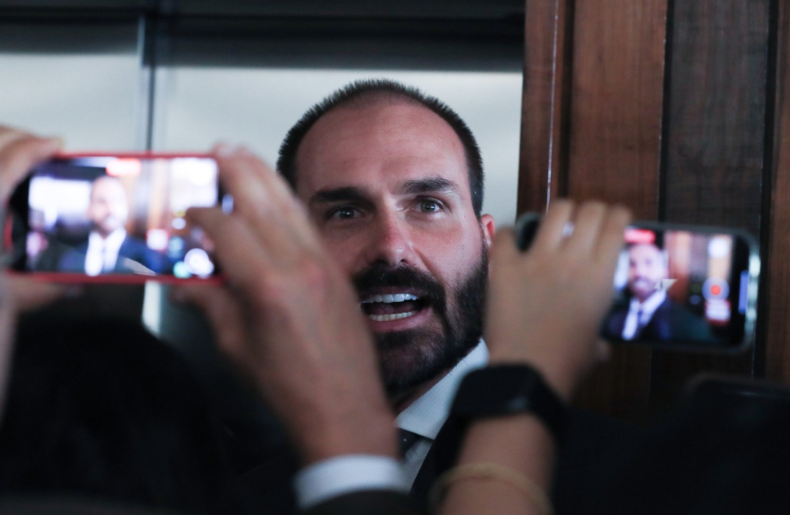 Figueiredo: Eduardo Bolsonaro atuou para ‘preservar’ vistos de Alcolumbre e Motta nos EUA