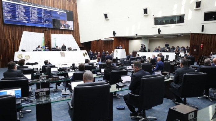 ALEP aprova LDO para 2026