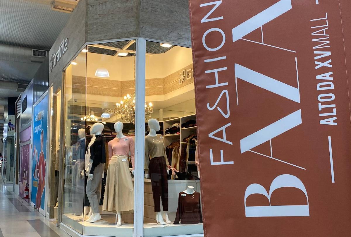 Bazar Imperdível Agita Curitiba com Descontos de Até 70%