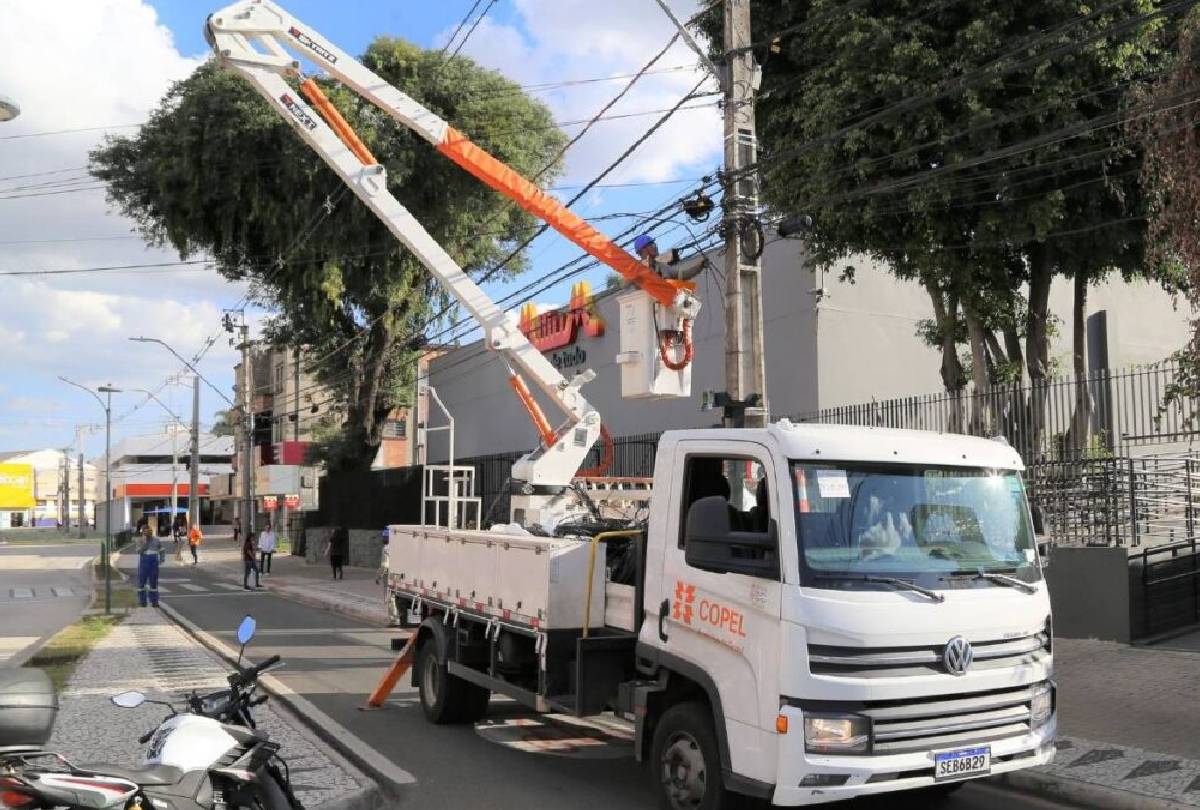 Atenção, Curitiba: Copel Alerta para Desligamentos Programados em Bairros da Capital