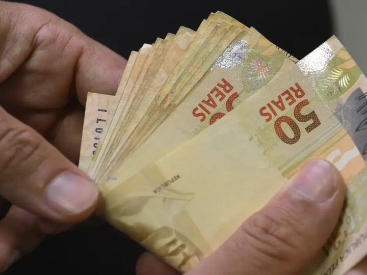 Caixa paga Bolsa Família a beneficiários com NIS de final 3