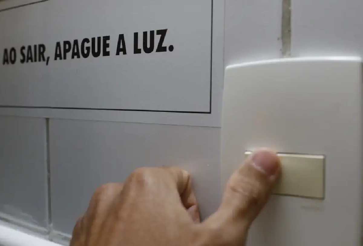 Conta de Luz Gratuita: Nova Tarifa Social de Energia Elétrica Já Beneficia Milhões de Famílias