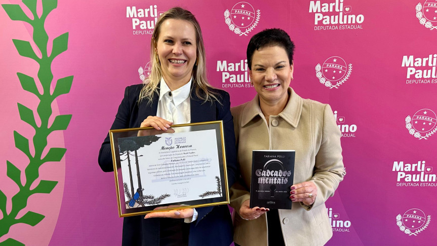 Deputada Marli Paulino homenageia Fabiana Polli por obra que revela bastidores do sistema prisional