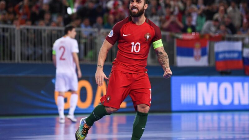 Futsal de Luto: Ricardinho se Aposenta e Falcão Pede Fim das Comparações