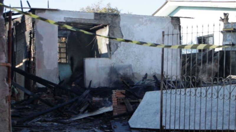 Ponta Grossa: Jovem é Preso Após Incendiar Casa da Família Durante Disputa com o Pai