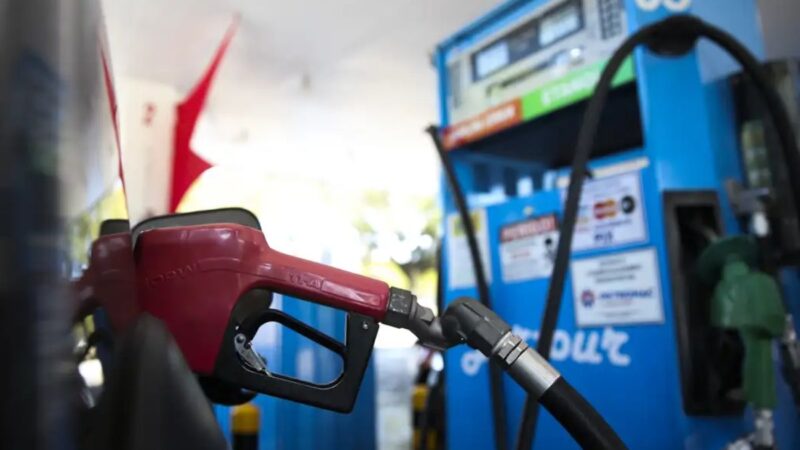 Alívio no Bolso: Curitiba Tem Gasolina Abaixo de R$ 6,20; Confira Onde Abastecer Mais Barato