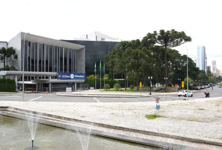 Inclusão, Homenagens e Interiorização: Assembleia Legislativa Promete Semana Agitada no Norte Pioneiro