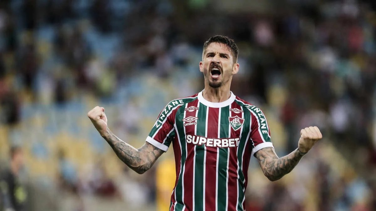 Fluminense supera Grêmio em reencontro de técnicos e quebra sequência negativa no Brasileirão