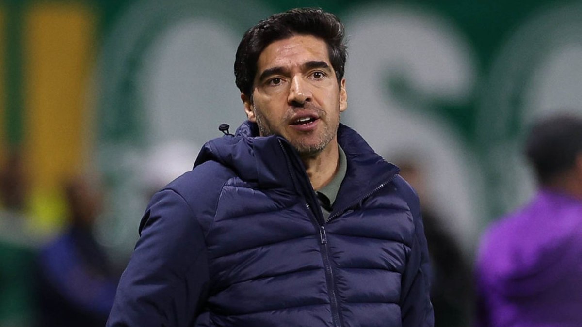 Acordo com o Al Sadd Inflama Torcida: Abel Ferreira Visto como ‘Traíra’ por Parte dos Palmeirenses