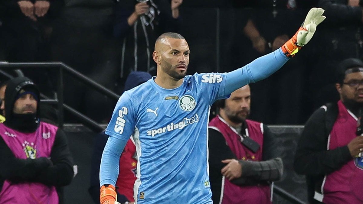 Brasileirão: Vitória e Palmeiras se enfrentam no Barradão em busca da recuperação