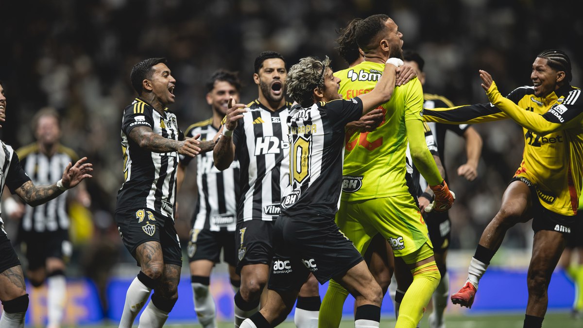 Everson Brilha nos Pênaltis e Garante Vaga do Galo na Copa do Brasil, Mirando Recorde de Victor