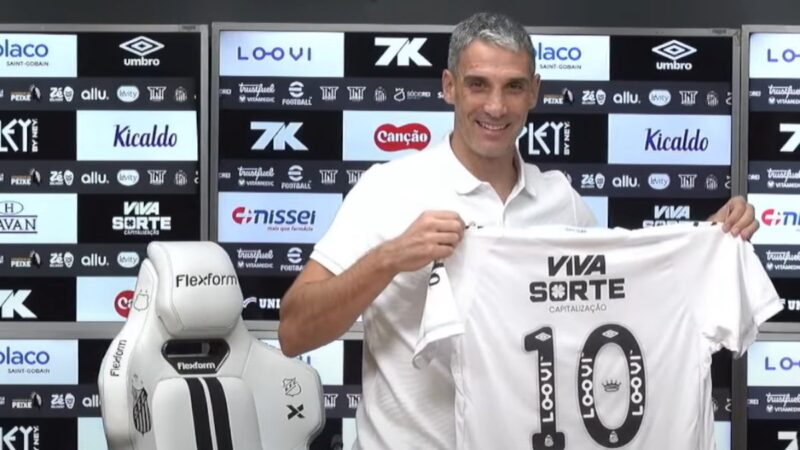 Vojvoda Assume o Santos com Estratégias Inovadoras: Apoio Psicológico e Olho em Neymar