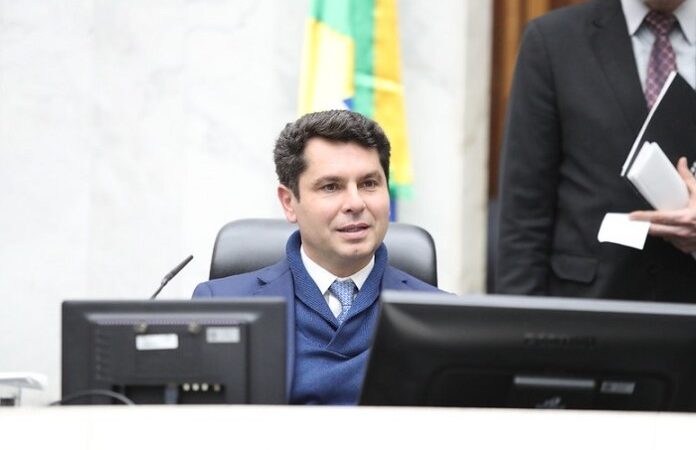 Mudança no Código de Ética ainda tem um longo caminho a percorrer