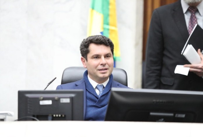 Mudança no Código de Ética ainda tem um longo caminho a percorrer
