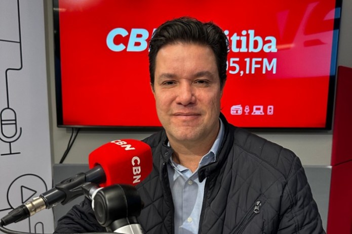 Guto Silva revela bonde elétrico entre Pinhais e Piraquara