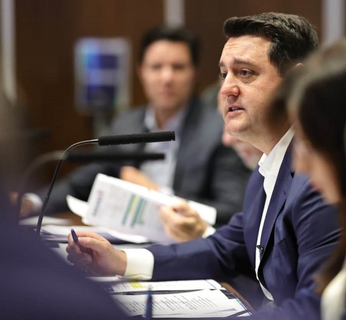 Paraná receberá investimento de R$ 1,1 bilhão em 11 novas PCHs
