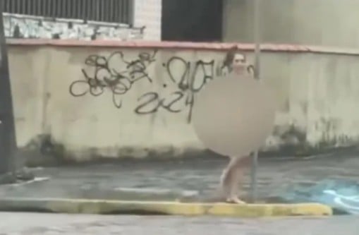 Mulher é presa em Itanhaém após confissão chocante de homicídio durante abordagem por nudez em praia