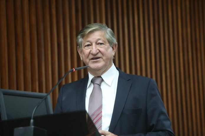 Setembro vai ser mês decisivo para o MDB e o Republicanos