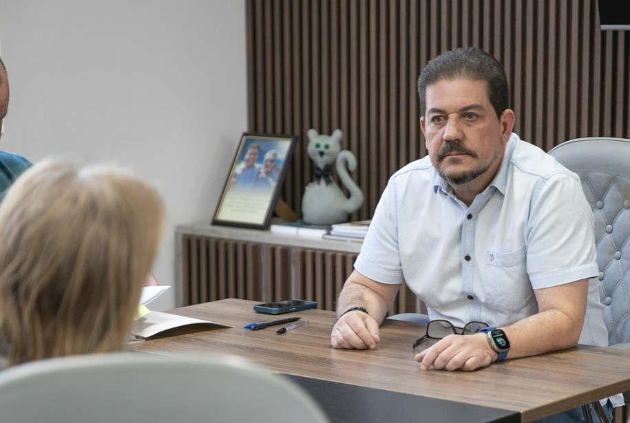 Comissão de Finanças da de Laranjeiras do Sul rejeita contas de 2023 de Berto Silva e abre crise política