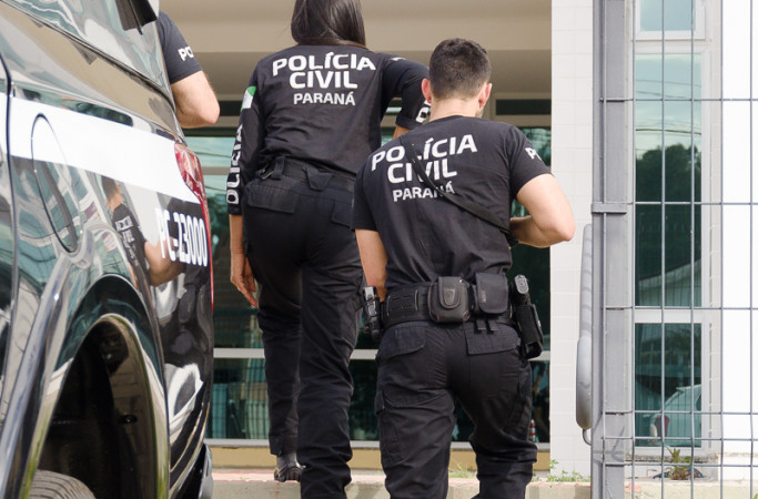 PCPR divulga foto de foragido por ameaça e estelionato em Curitiba