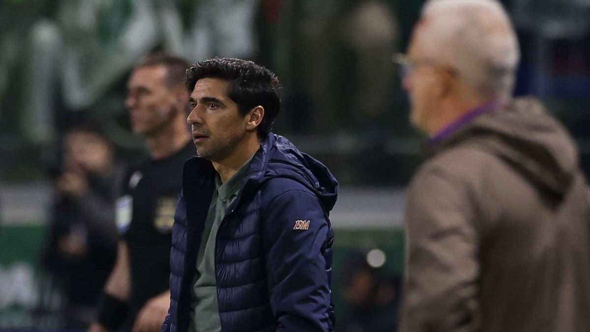 Palmeiras Eliminado da Copa do Brasil: Derrota para o Corinthians Acende Crise e Abel Ferreira é Alvo de Protestos