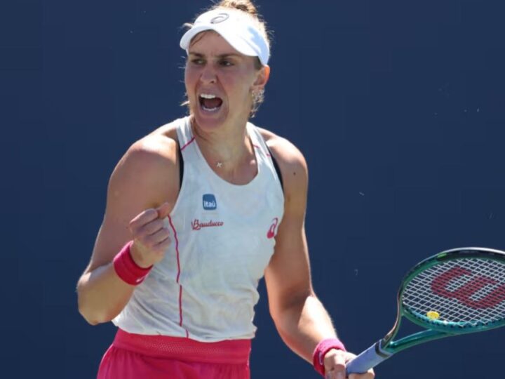 Bia Haddad Domina Sakkari e Garante Vaga nas Oitavas de Final do US Open