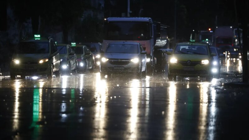 Rio em Alerta: Fim de Semana com Chuva, Raios e Ventos Fortes à Vista