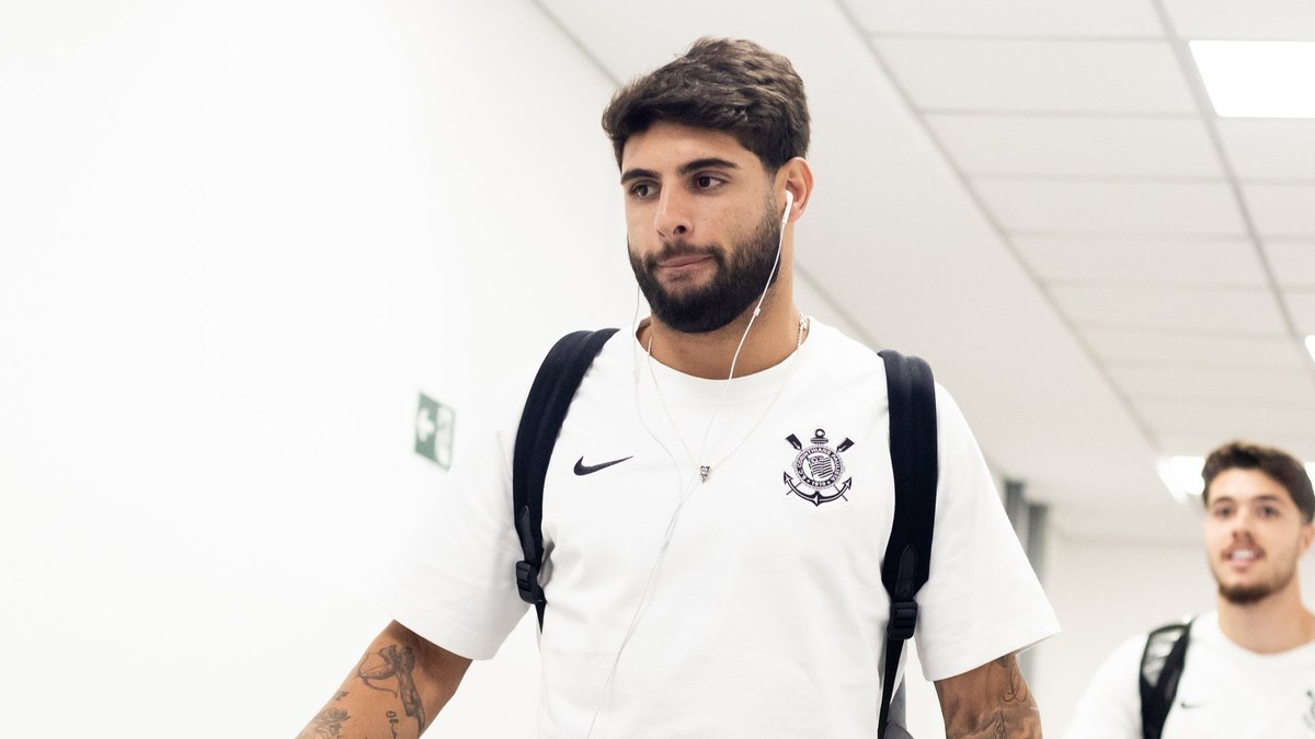 Yuri Alberto é submetido à cirurgia e desfalca o Corinthians