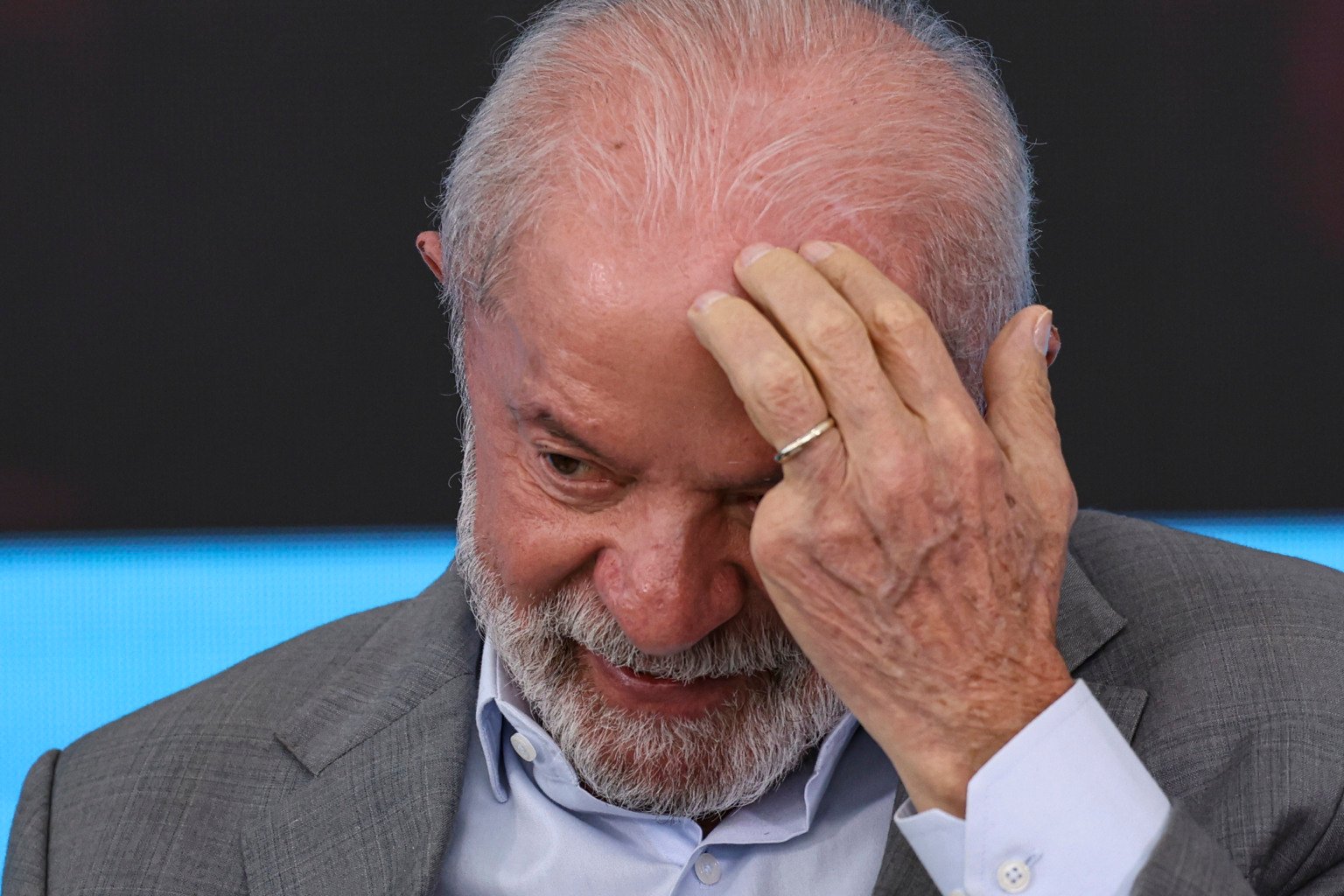 Pesquisa Ipsos: Persistente Pessimismo no Brasil, com 62% Acreditando em Rota Incorreta