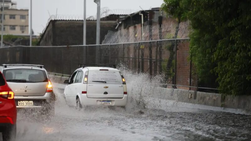 Brasil em Alerta Climático: Onda de Calor Ascende no Centro-Norte Enquanto Frente Fria Persiste no Nordeste