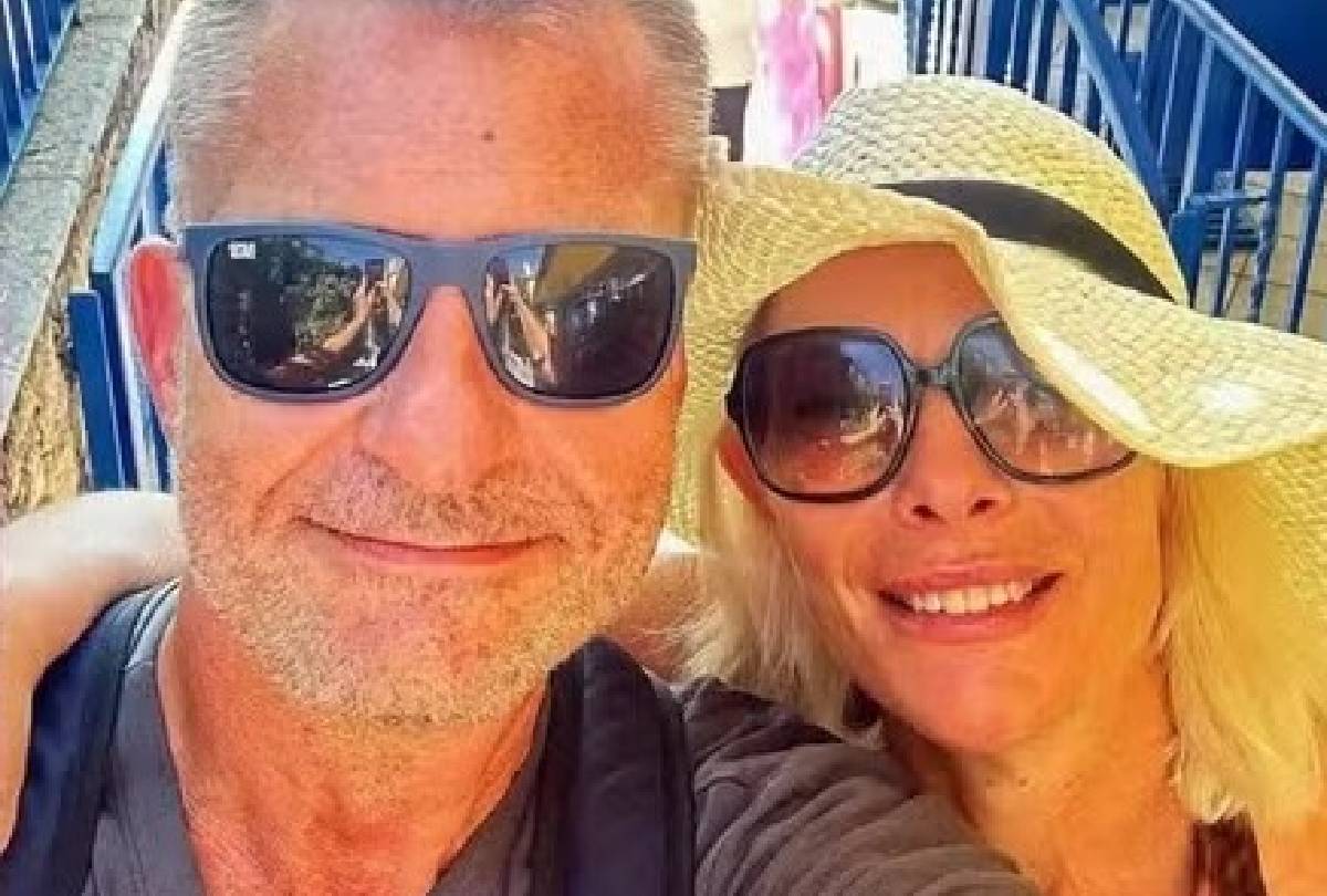 Tragédia na Ilha de Wight: Casal Morre em Passeio de Helicóptero Presenteado pela Filha